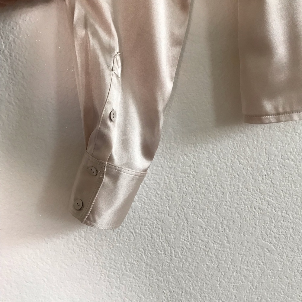 Bebe Button Down Blouse Size M - image 4